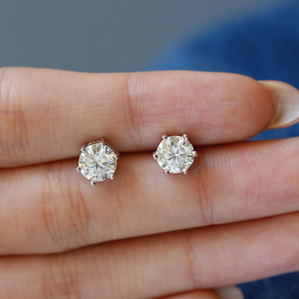 Men'S Minimalist Accessories - Pendientes de Plata 925 con Moissanita